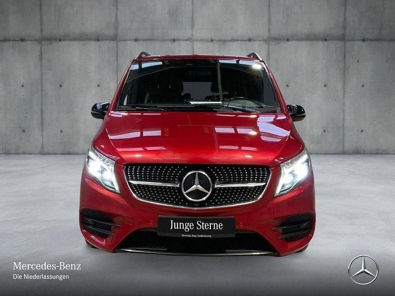 Second-hand Mercedes V300 Avantgarde Edition 237 CP (174 kW) 2021 Roșu Monovolum