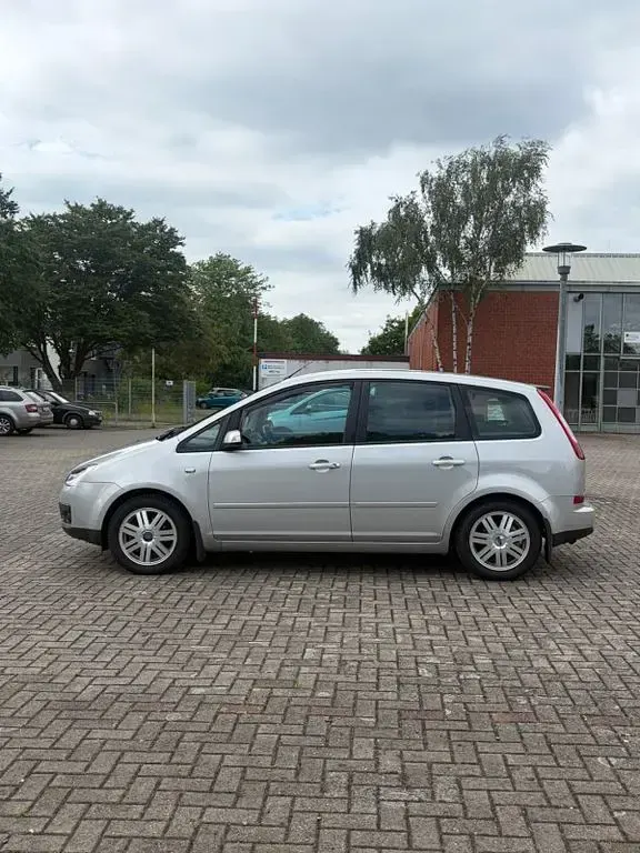 Gebraucht Ford C-MAX Ghia 125 PS (91 kW) 2005 Silber Van / Kleinbus