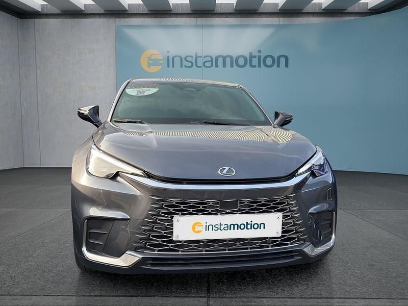 Neu Lexus LBX 136 PS (100 kW) 2025 Grau SUV