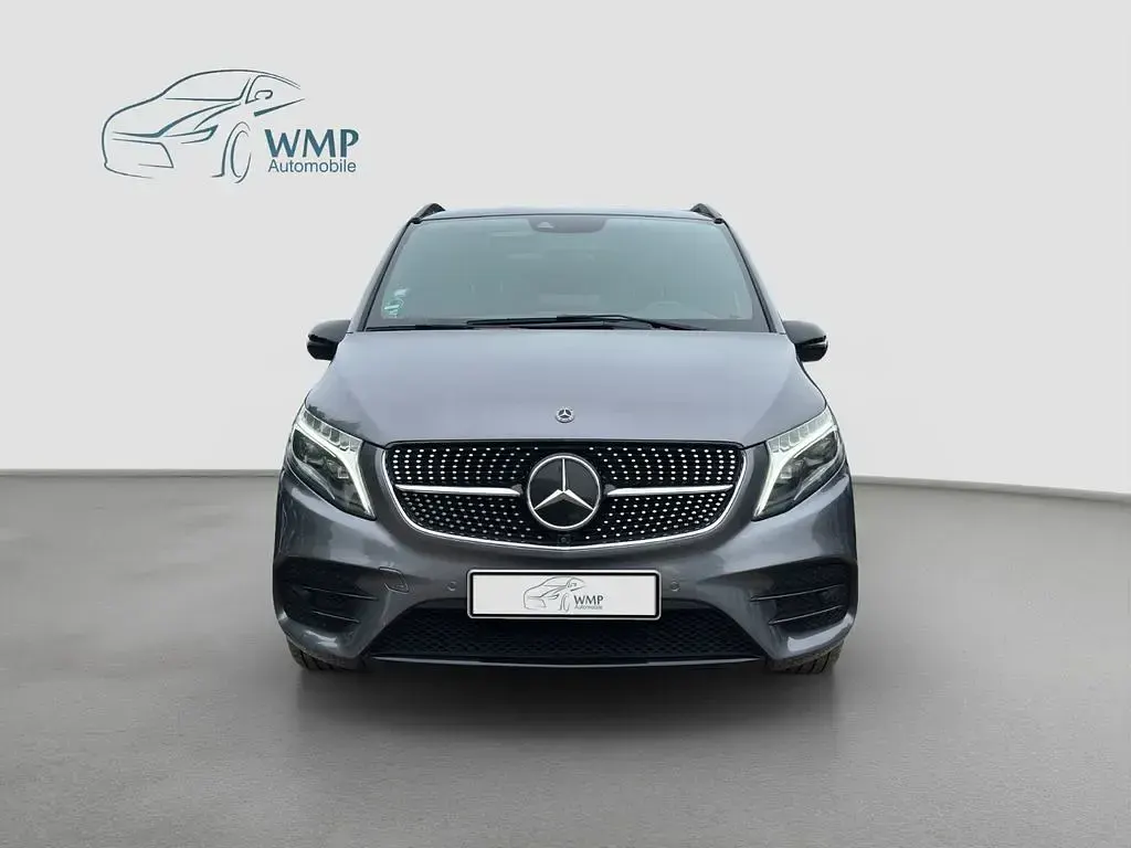 Gebraucht Mercedes V300 Avantgarde Edition 239 PS (175 kW) 2020 Selenitgrau Van / Kleinbus