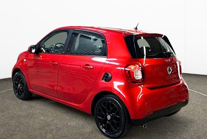 Gebraucht Smart ForFour Prime 90 PS (66 kW) 2019 Rot Kleinwagen