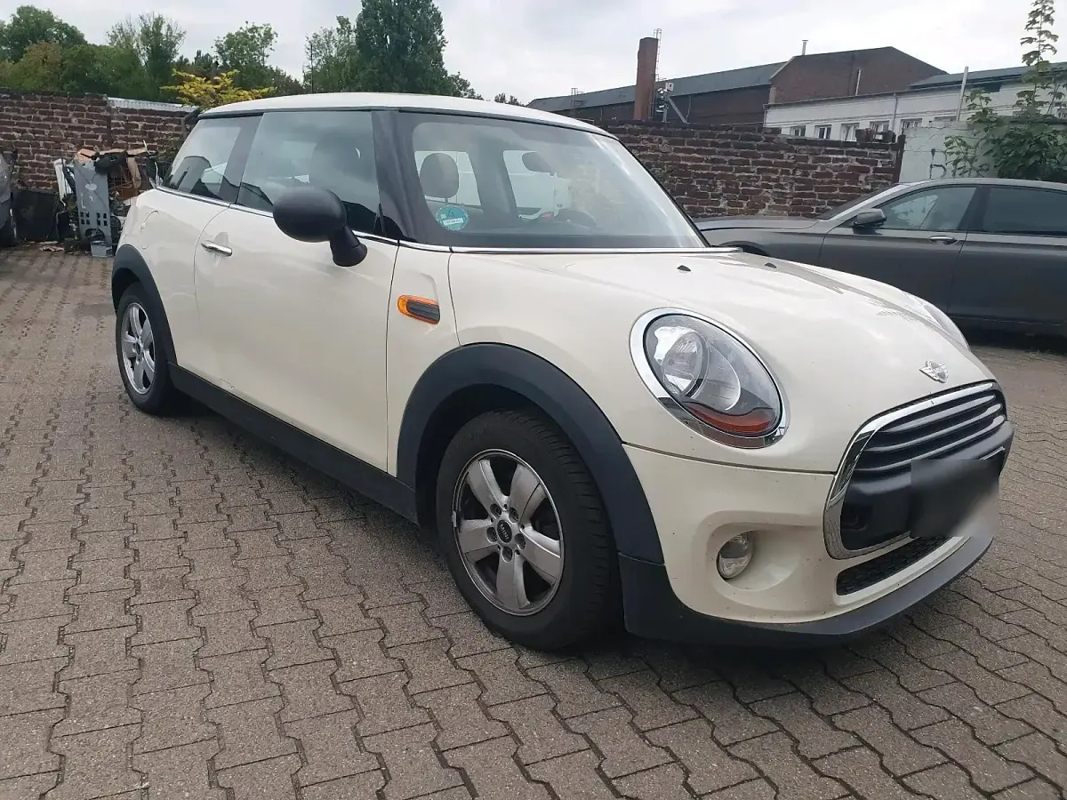 Gebraucht Mini ONE 75 PS (55 kW) 2015 Beige Kleinwagen