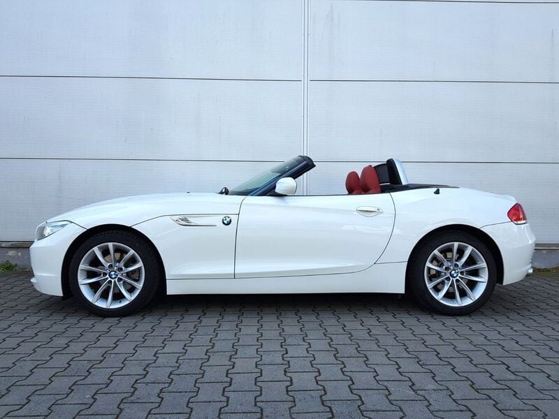 Alpinweiß Gebraucht 2014 BMW Z4 Cabrio | 19.900 € (Fairer Preis) - Bild 1/4