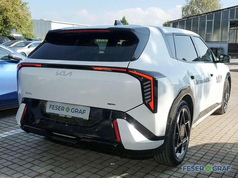 Gebraucht Kia EV4 Comfort 150 kW (204 PS) 2025 Deluxe weiss Kleinwagen