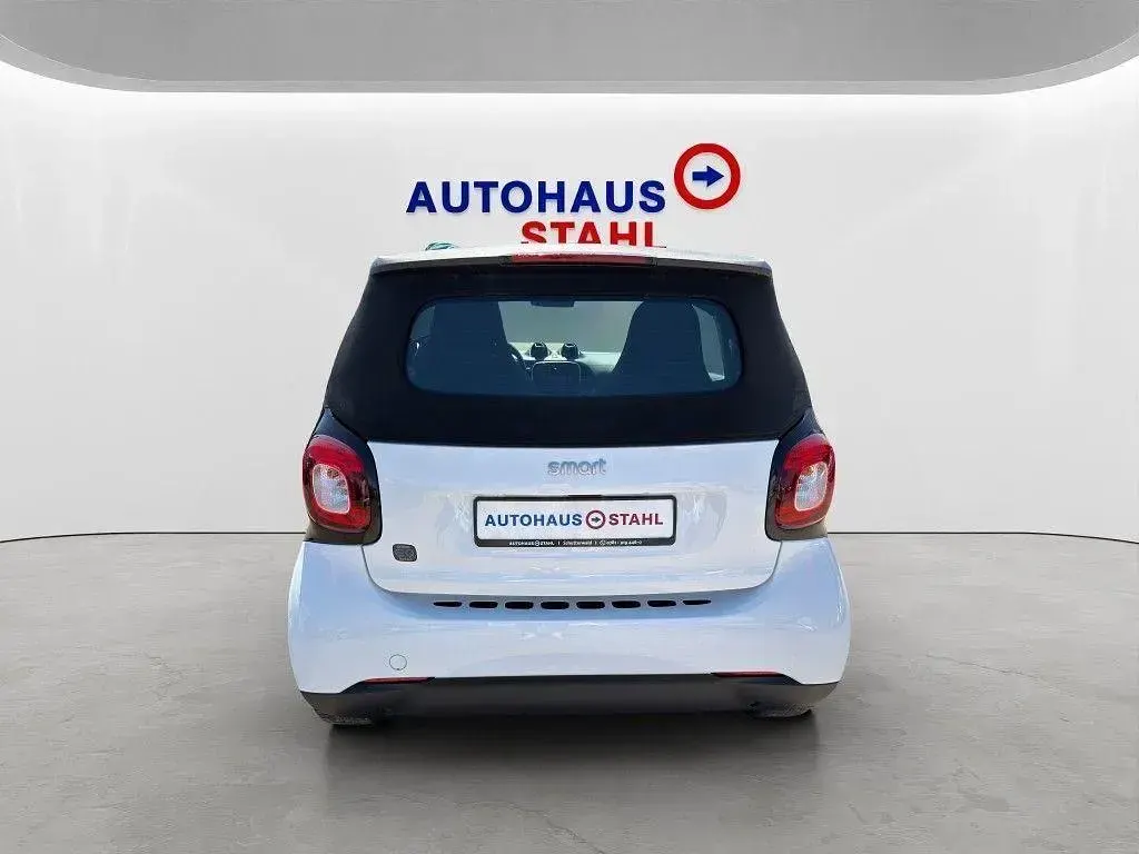 Gebraucht Smart ForTwo Electric Drive 60 kW (82 PS) 2021 Weiß Cabrio