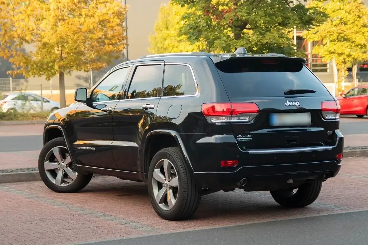 Gebraucht Jeep Grand Cherokee 250 PS (183 kW) 2016 Schwarz SUV