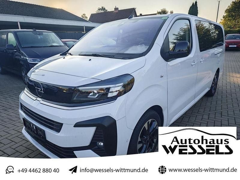 Weiß Gebraucht 2024 Opel Zafira Life S Van | 34.950 € (Superpreis) - Bild 1/4