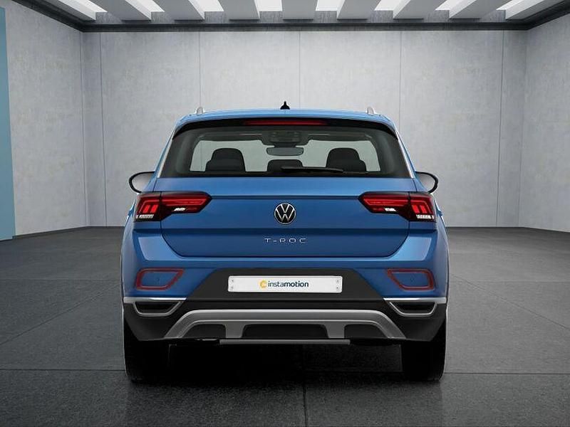 Gebraucht VW T-Roc 150 PS (110 kW) 2025 Blau SUV