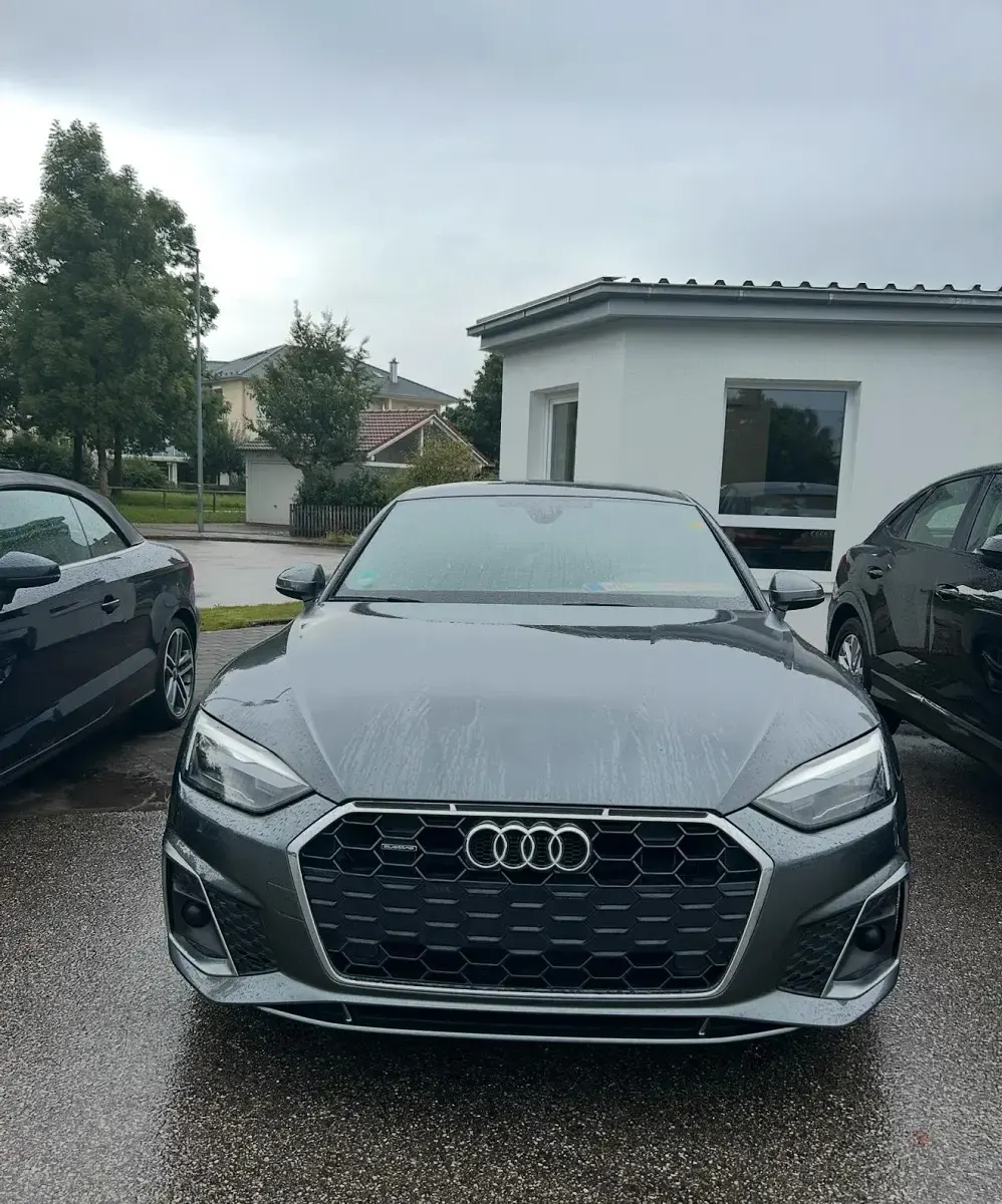 Gebraucht Audi A5 S-Line 190 PS (139 kW) 2019 Silber Coupé