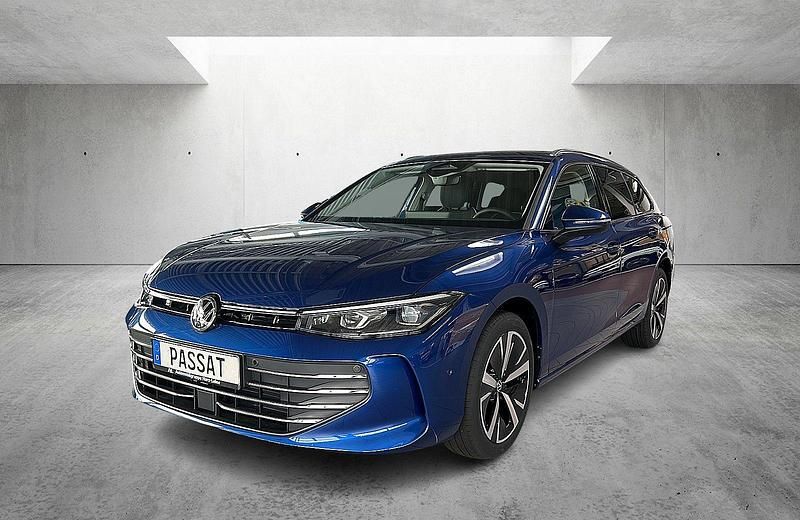 Gebraucht VW Passat IQ Drive 150 PS (110 kW) 2024 Blau Kombi