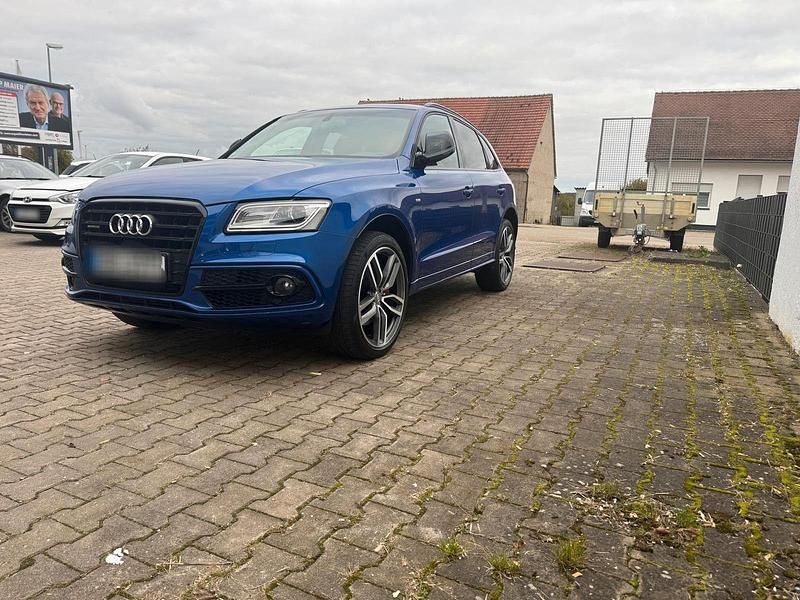 Gebraucht Audi Q5 S-Line 258 PS (189 kW) 2016 Blau SUV