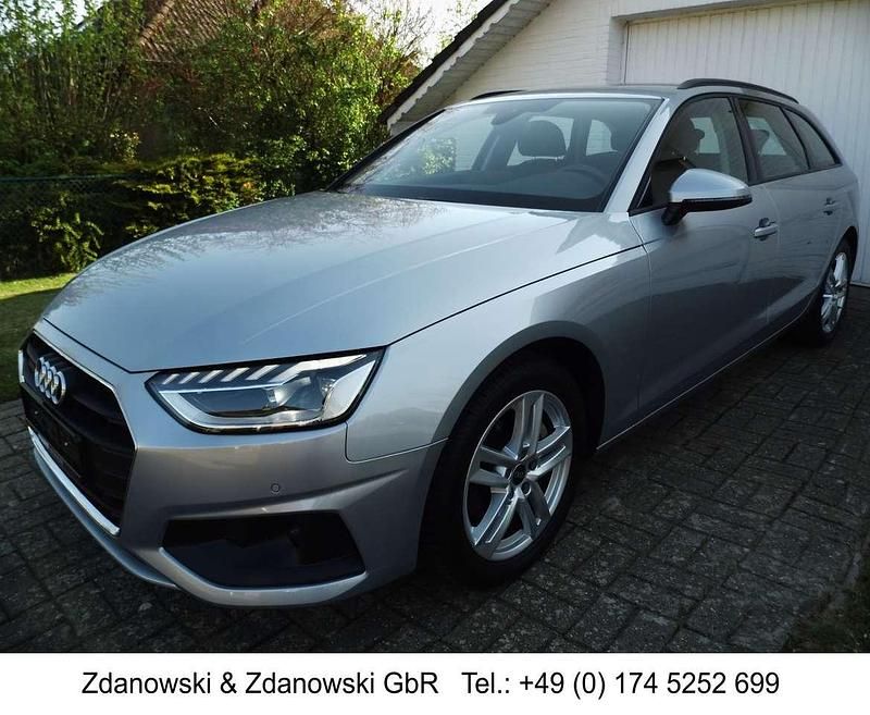 Florettsilber metallic Gebraucht 2023 Audi A4 Business Kombi | 32.750 € (Fairer Preis) - Bild 1/4