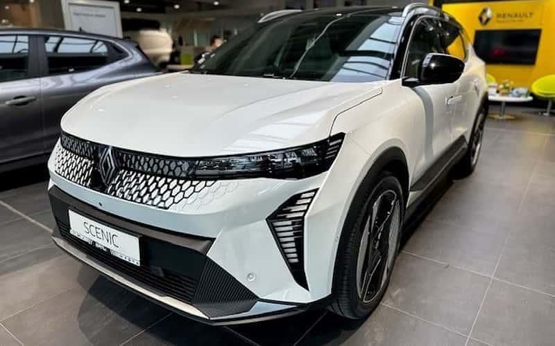 Weiß Gebraucht 2024 Renault Scénic Iconic Van / Kleinbus | 45.490 € (Fairer Preis) - Bild 1/4