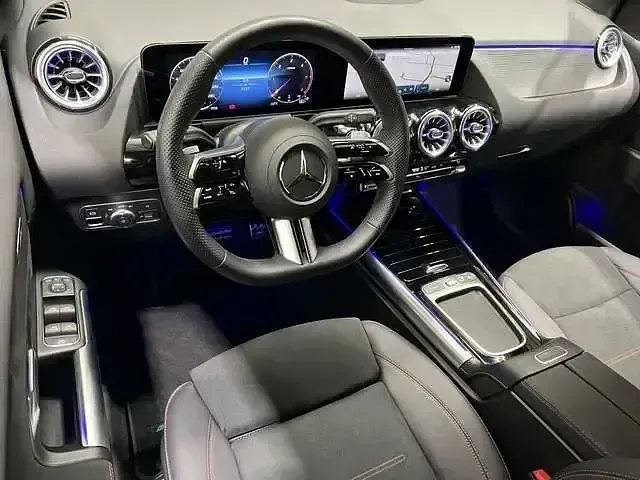 Gebraucht Mercedes B220 Advanced Plus 2025 Grau Kleinwagen