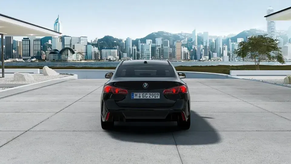 Neu BMW 216 Performance 122 PS (89 kW) 2026 Schwarz Coupé