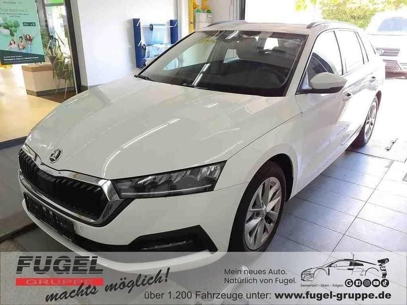 Weiß Gebraucht 2022 Skoda Octavia Ambition Kombi | 21.998 € (Superpreis) - Bild 1/2