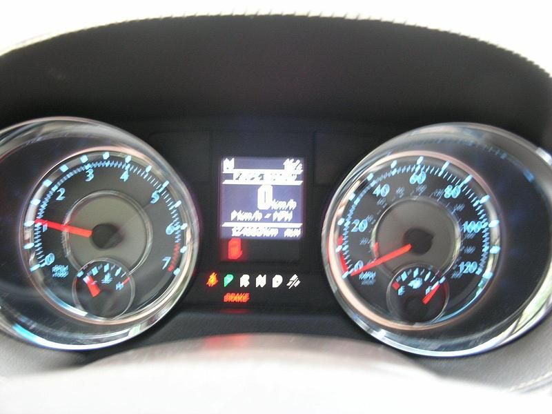 Gebraucht Chrysler Voyager 287 PS (211 kW) 2015 Gold Van / Kleinbus