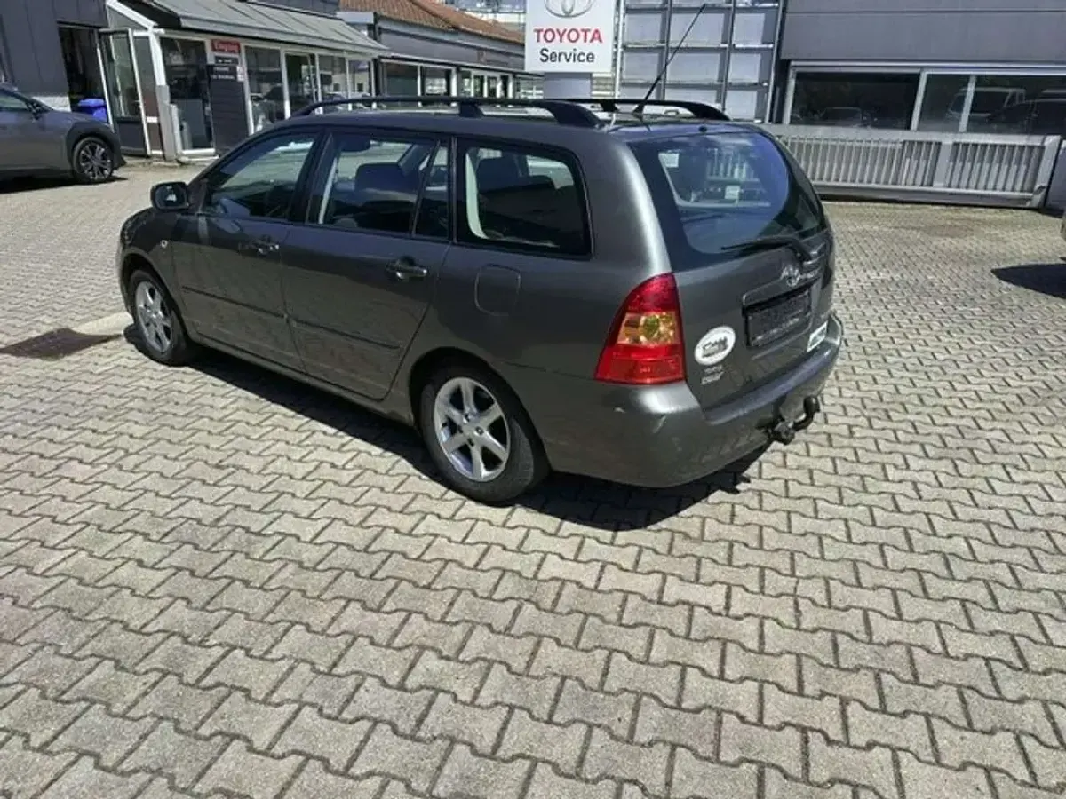 Gebraucht Toyota Corolla Sol 116 PS (85 kW) 2004 Grey mica metallic Kombi