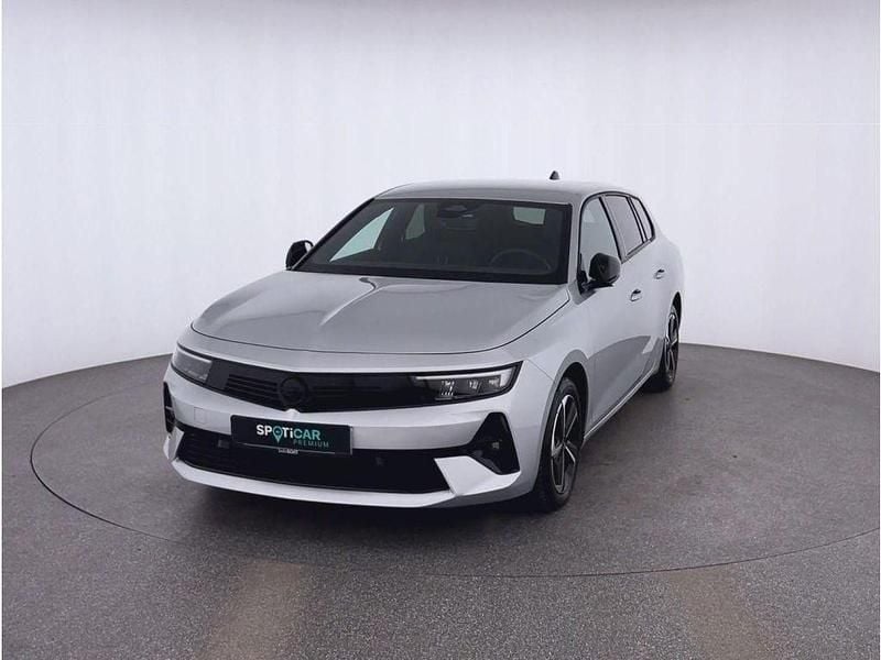 Gebraucht Opel Astra 131 PS (96 kW) 2024 Grau Kombi