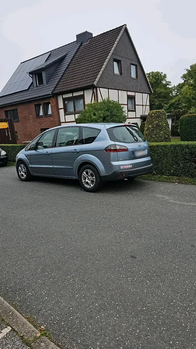 Używany Ford S-MAX S 125 KM (91 kW) 2008 Niebieski Minivan