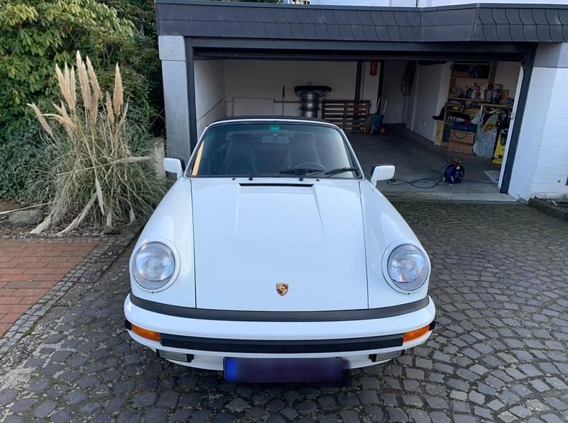 Gebraucht Porsche 911 231 PS (169 kW) 1987 Weiß Cabrio