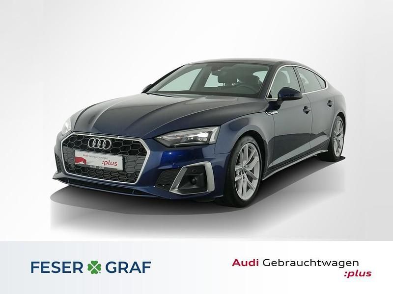 Navarrablau metallic Gebraucht 2022 Audi A5 Sportback S-Line Kleinwagen | 33.880 € (Superpreis) - Bild 1/4