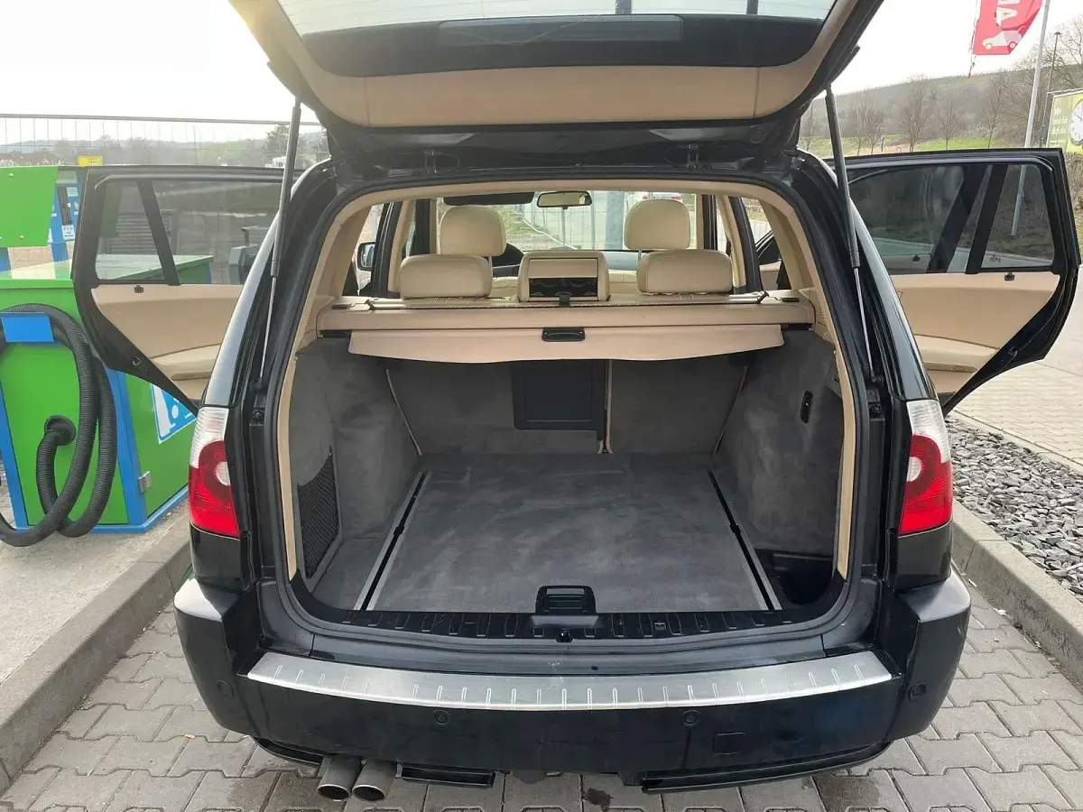 Gebraucht BMW X3 234 PS (172 kW) 2003 Schwarz SUV