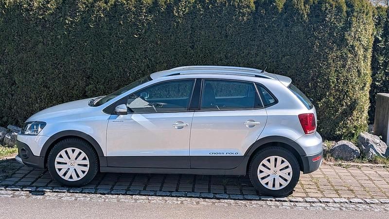 Gebraucht VW Polo Cross 105 PS (77 kW) 2012 Silber Kleinwagen