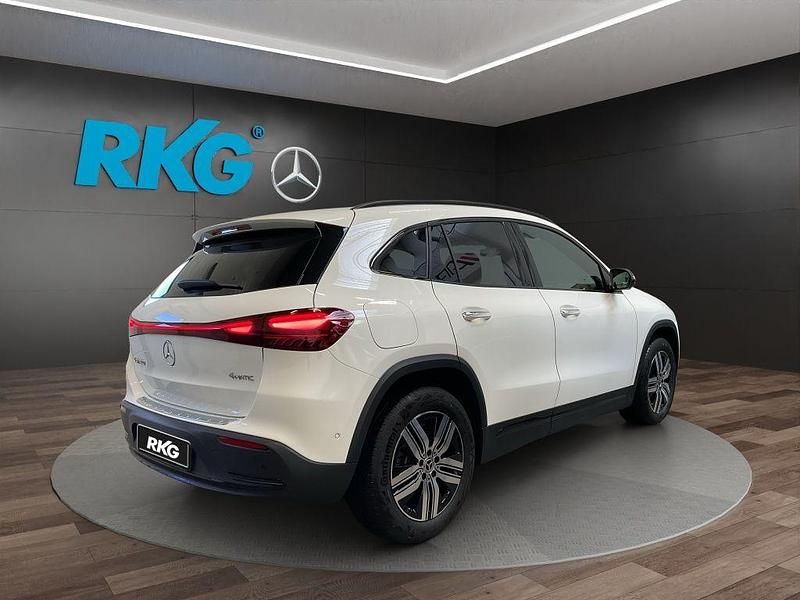 Gebraucht Mercedes EQA300 Electric Art 167 kW (228 PS) 2025 Weiß SUV