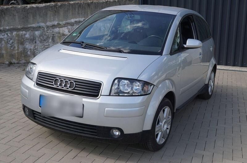 Silber Gebraucht 2005 Audi A2 Kleinwagen | 5.500 € (Fairer Preis) - Bild 1/4