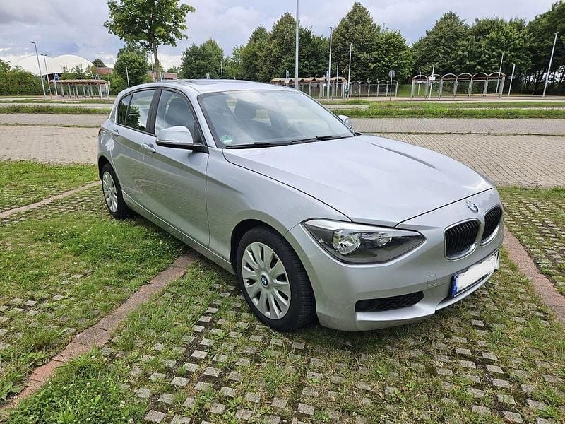 Gebraucht BMW 116 136 PS (100 kW) 2015 Silber Kleinwagen