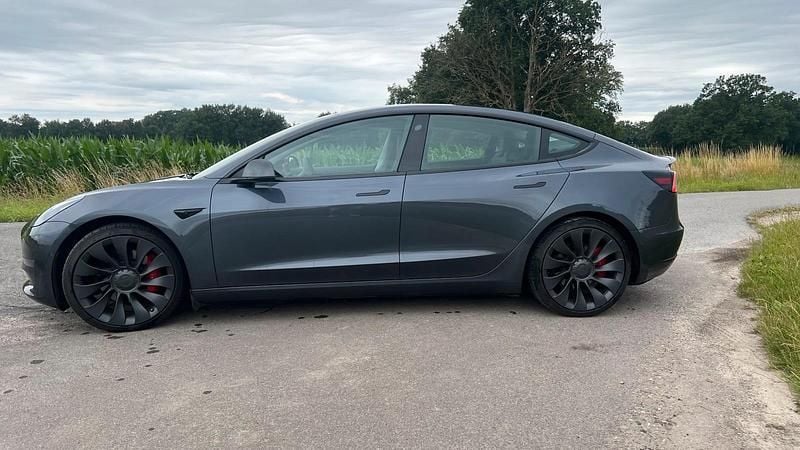 Gebraucht Tesla Model 3 Performance 377 kW (513 PS) 2022 Grau Limousine