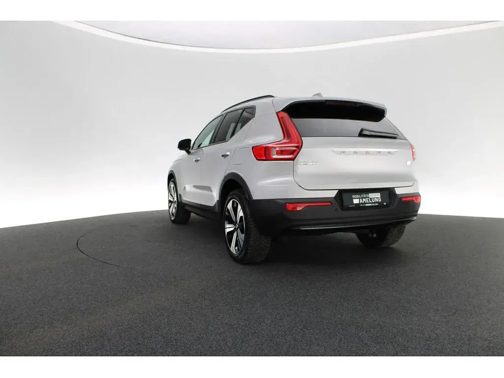 Brugt Volvo XC40 Core 169 kW (231 HK) 2023 Sølv SUV