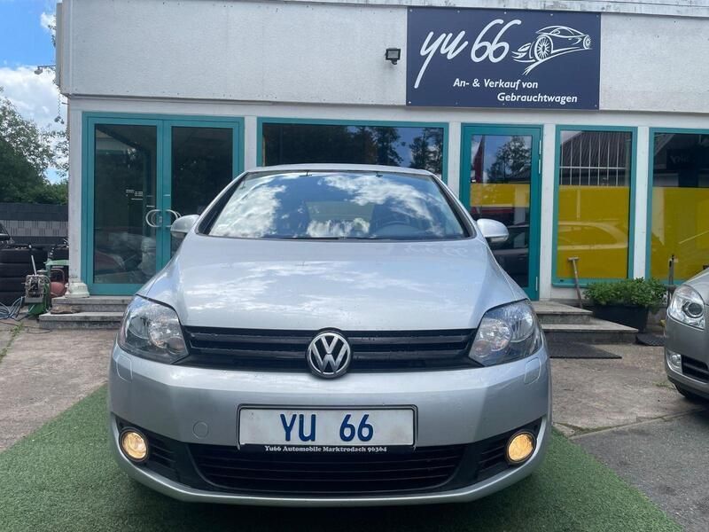 Silber Gebraucht 2011 VW Golf Plus Trendline Van / Kleinbus | 5.490 € (Guter Preis) - Bild 1/4