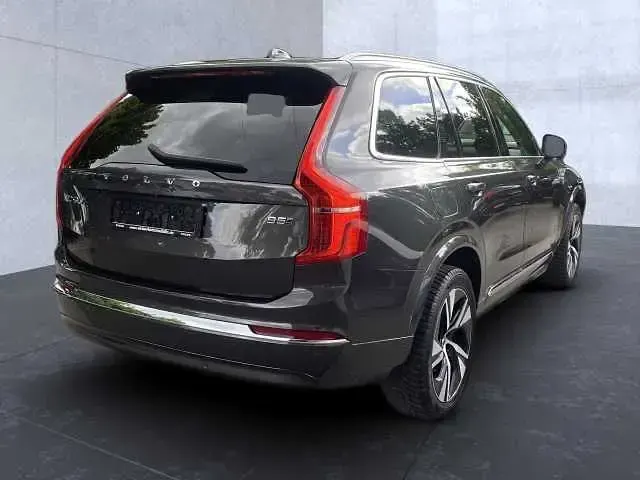 Gebraucht Volvo XC90 173 PS (127 kW) 2023 SUV