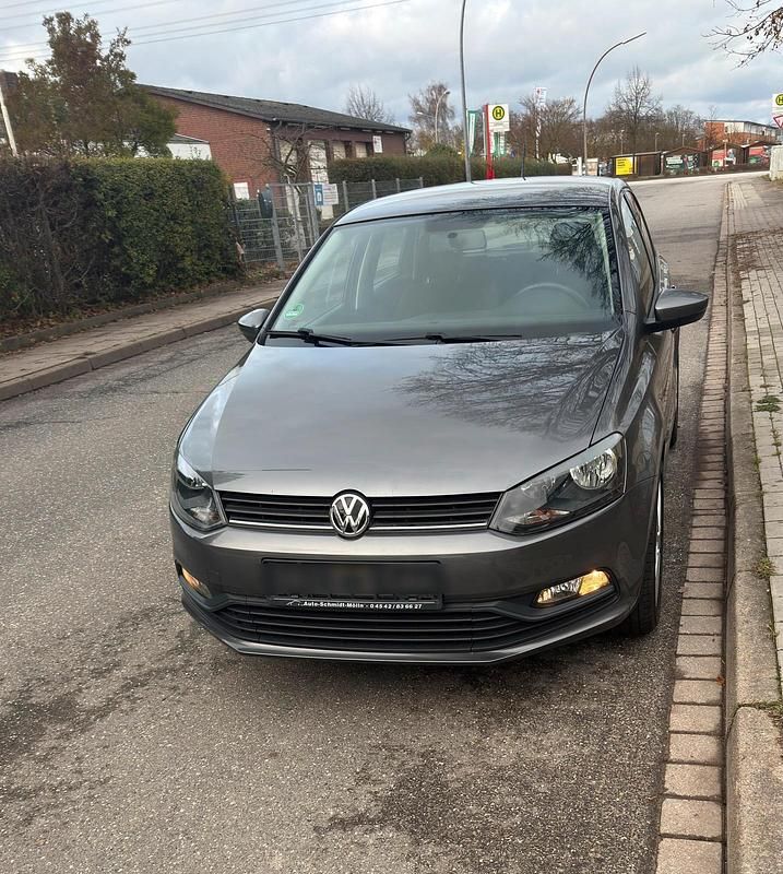 Gebraucht VW Polo 75 PS (55 kW) 2017 Grau Kleinwagen