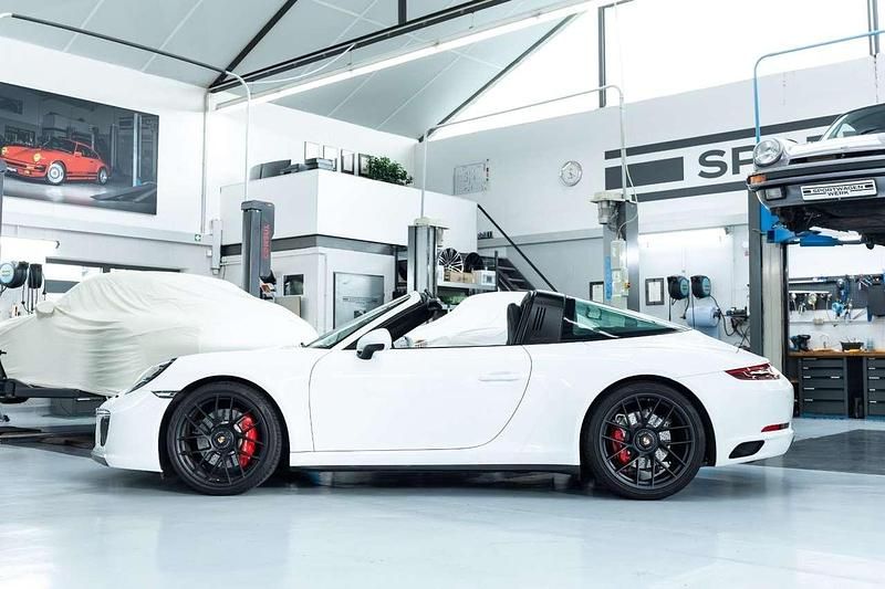 Gebraucht Porsche 911 Carrera 4 GTS Targa 450 PS (330 kW) 2019 Pure white Cabrio