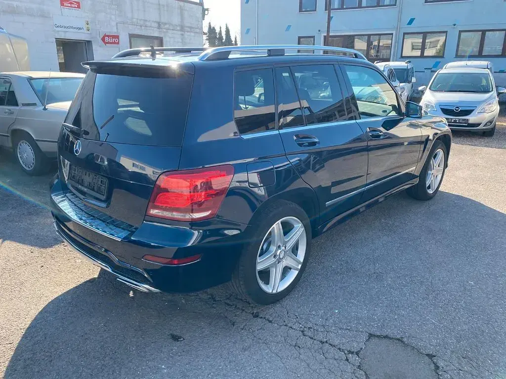 Gebraucht Mercedes GLK250 Sport 211 PS (155 kW) 2014 Blau SUV