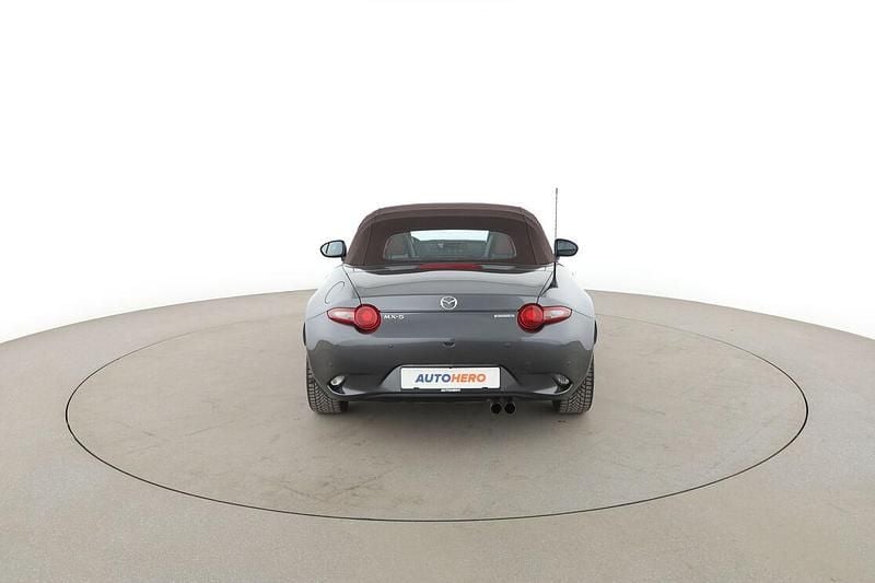 Gebraucht Mazda MX5 Kazari 184 PS (135 kW) 2023 Grau Cabrio