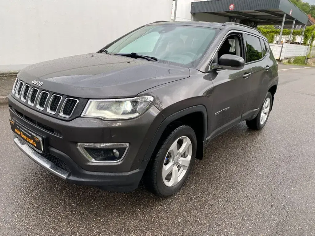 Gebraucht Jeep Compass Limited 170 PS (125 kW) 2018 Grau SUV