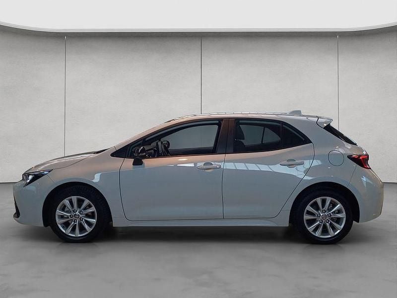 Gebraucht Toyota Corolla Business Edition 140 PS (102 kW) 2025 Grau Limousine