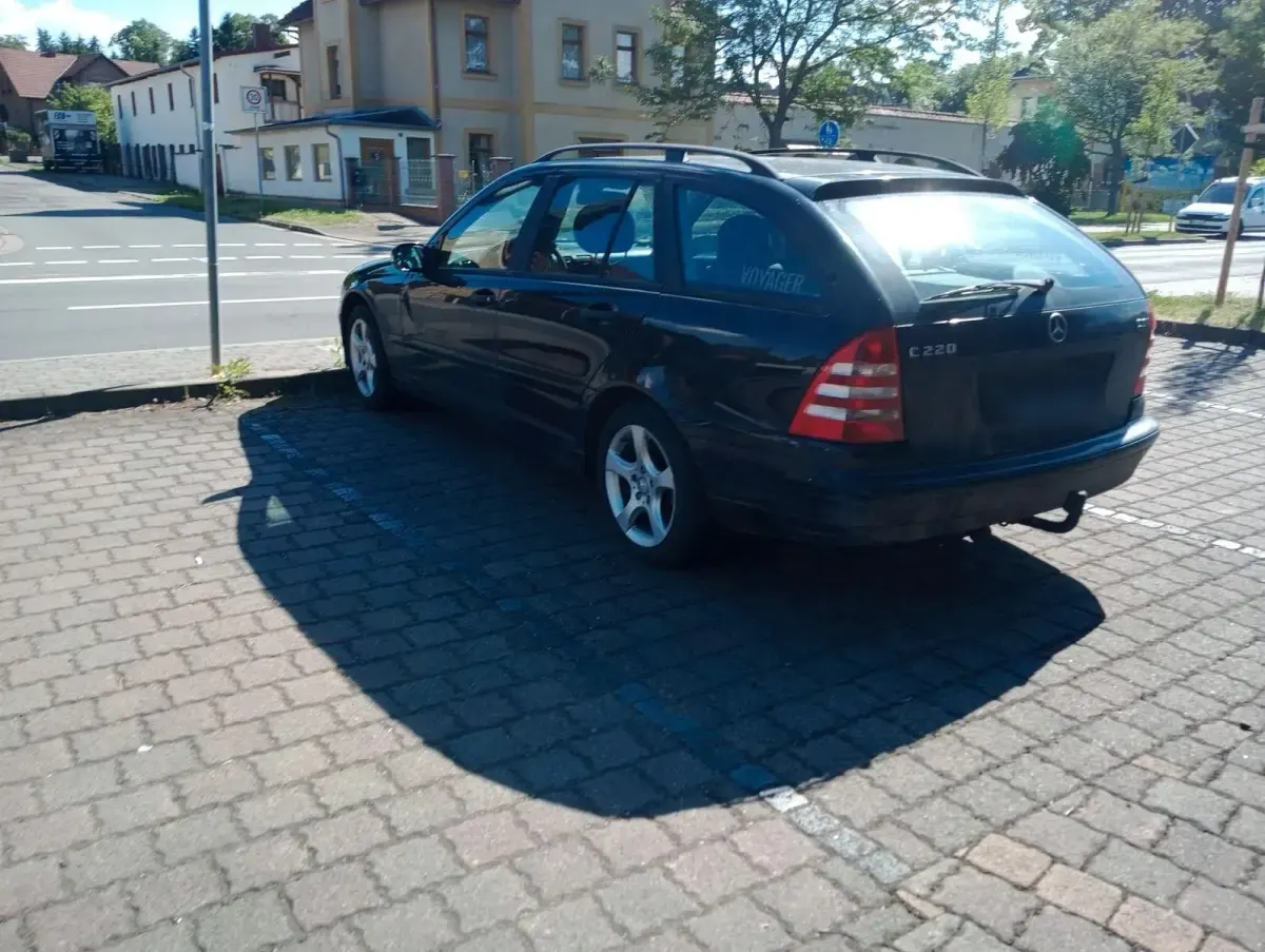 Gebraucht Mercedes C220 150 PS (110 kW) 2006 Schwarz Kombi