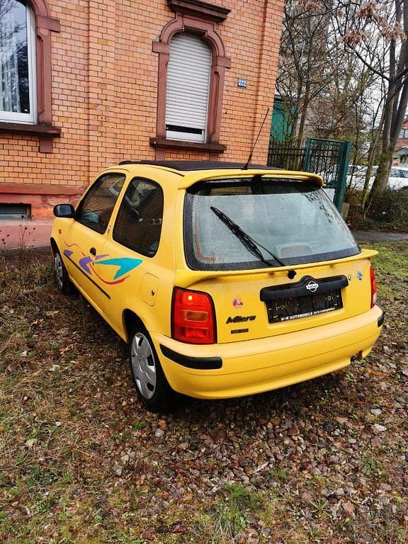 Gebraucht Nissan Micra 54 PS (39 kW) 2000 Gelb Kleinwagen