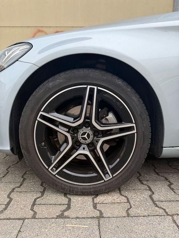 Gebraucht Mercedes C220 170 PS (125 kW) 2014 Grau Limousine
