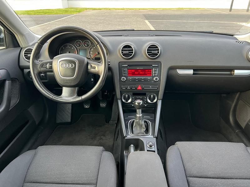 Second-hand Audi A3 Ambition 140 CP (102 kW) 2007 Negru Hatchback