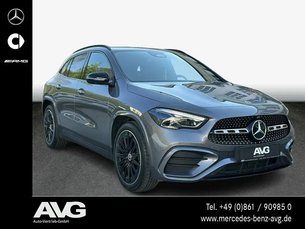 Gebraucht Mercedes GLA220 AMG 190 PS (139 kW) 2025 Grau SUV