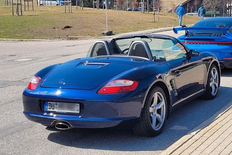 Gebraucht Porsche Boxster 239 PS (175 kW) 2005 Blau Cabrio