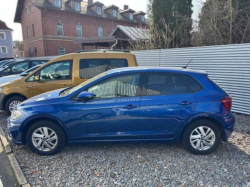 Second-hand VW Polo Style 90 CP (66 kW) 2022 Albastru Hatchback