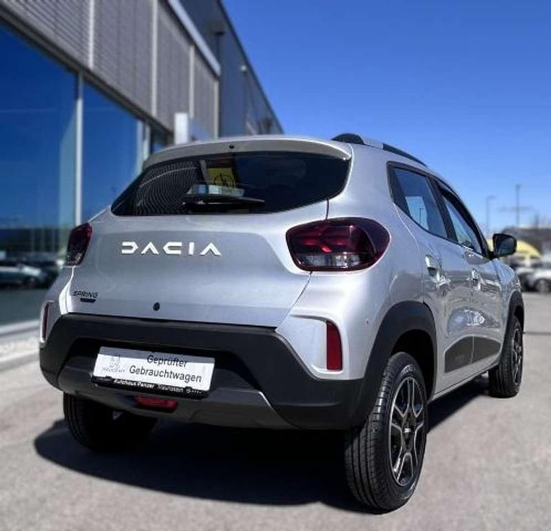 Gebraucht Dacia Spring Essentiel 33 kW (45 PS) 2024 Gris diamond silver Kleinwagen