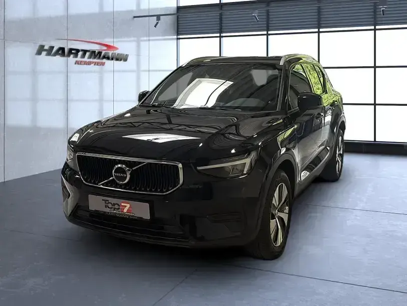 Gebraucht Volvo XC40 Core 129 PS (94 kW) 2023 Schwarz SUV